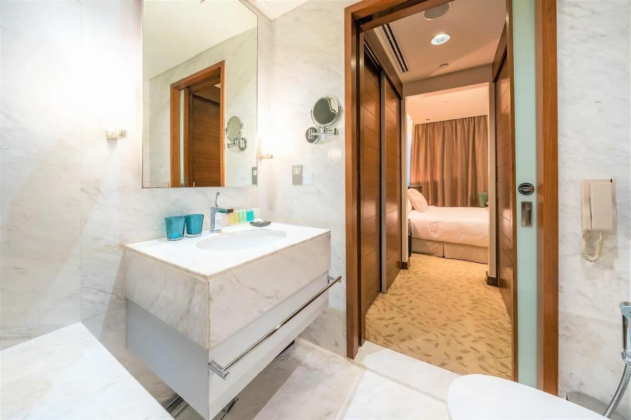Apartman The Address Dubai Mall - Burj Khalifa View Egyesült Arab Emírségek